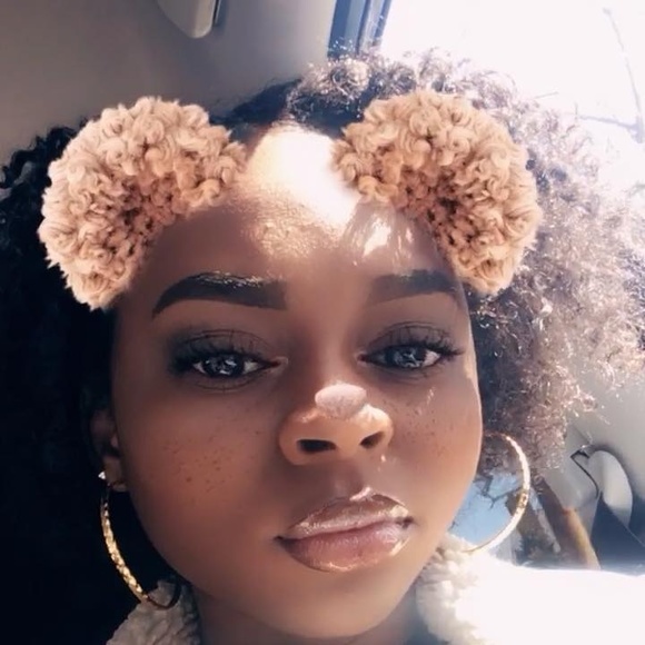 Meet your Posher, Shy - Picture 1 of 1